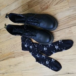 Dr Martens black rose emboidered boots
